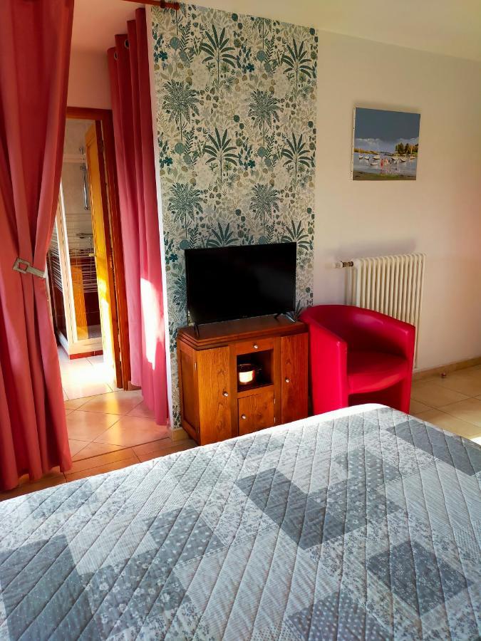 Petit Chatelet Bis Hirel Luaran gambar