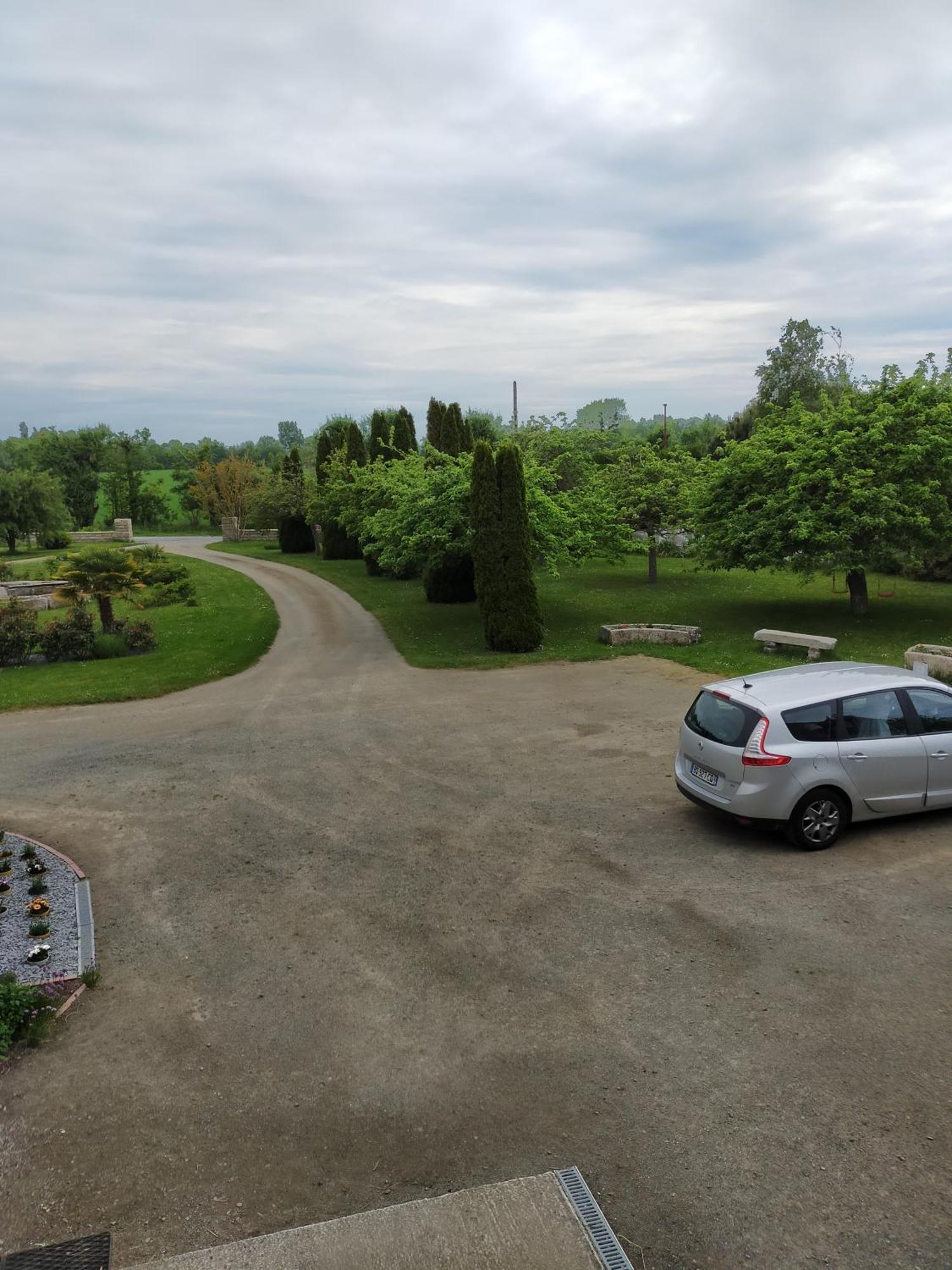 Petit Chatelet Bis Hirel Luaran gambar