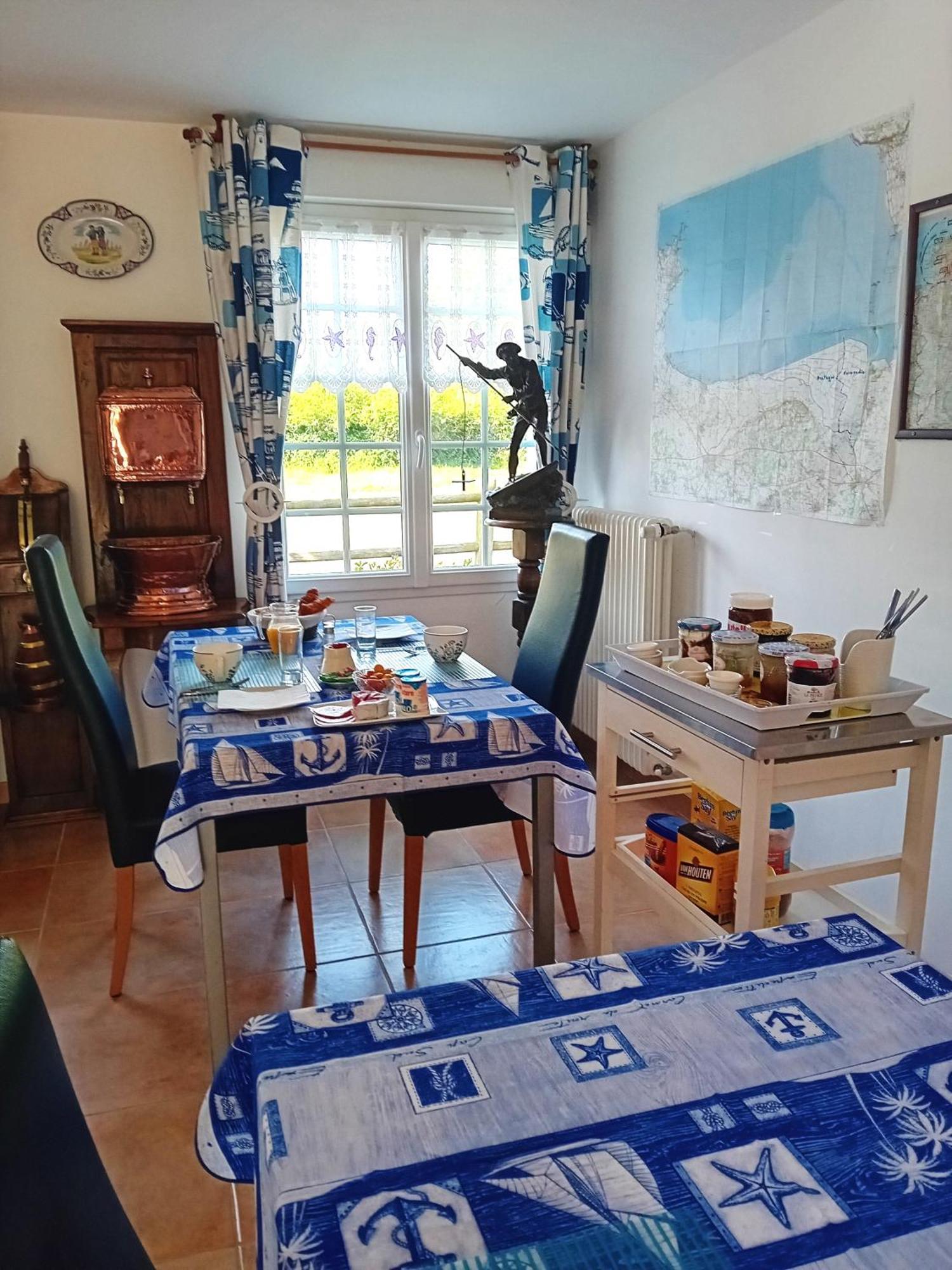 Petit Chatelet Bis Hirel Luaran gambar